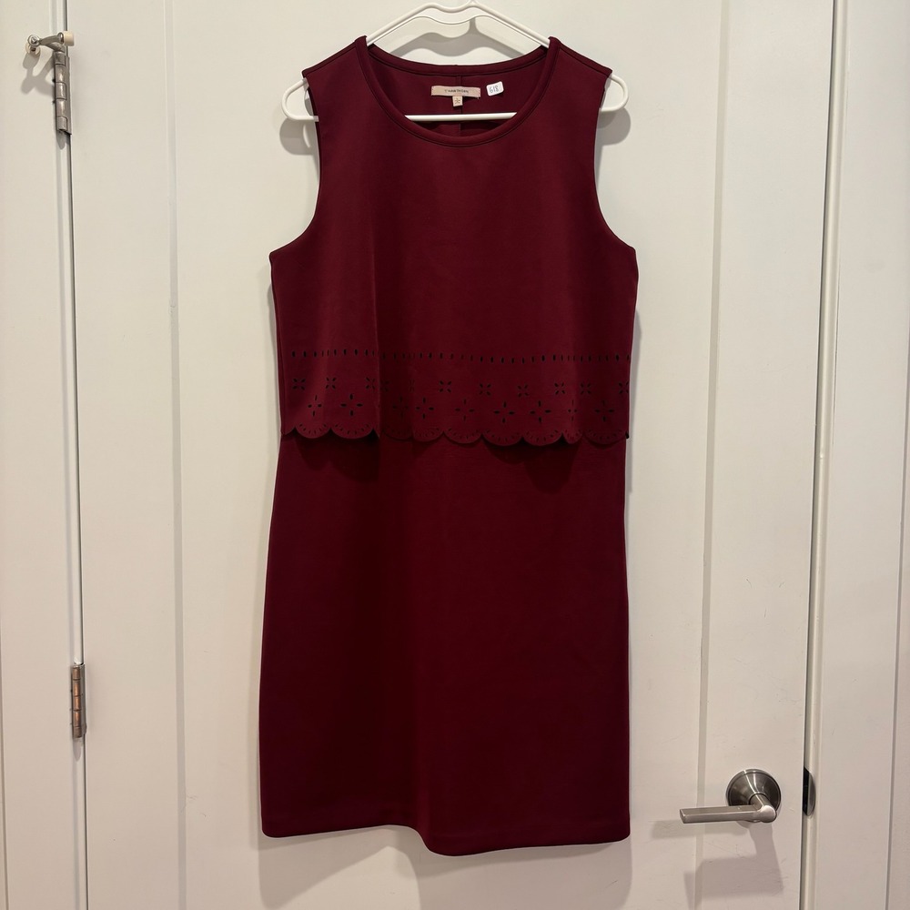 41 Hawthorn Burgundy Laser Cut Eyelet Scalloped Layered Shift Dress Large